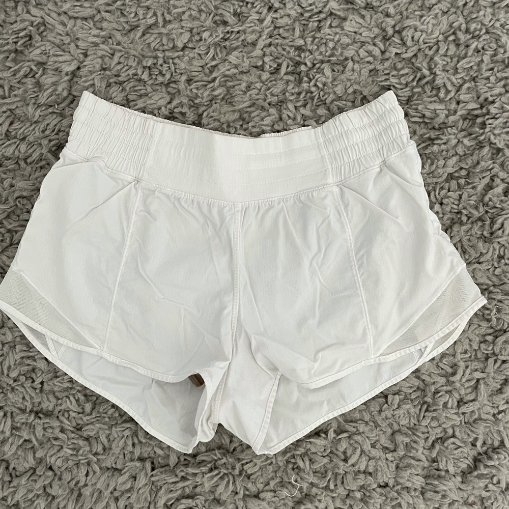 HIGH WAISTED LULULEMON HOTTY HOT SHORTS